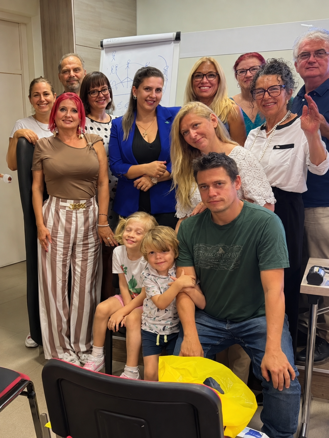 Zajednička fotografija učesnika Happy Life edukacije
